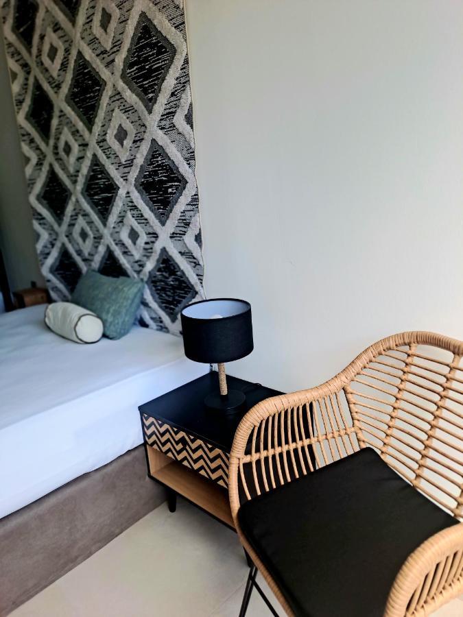 Beach Hotel Kapahi Пефкари Экстерьер фото