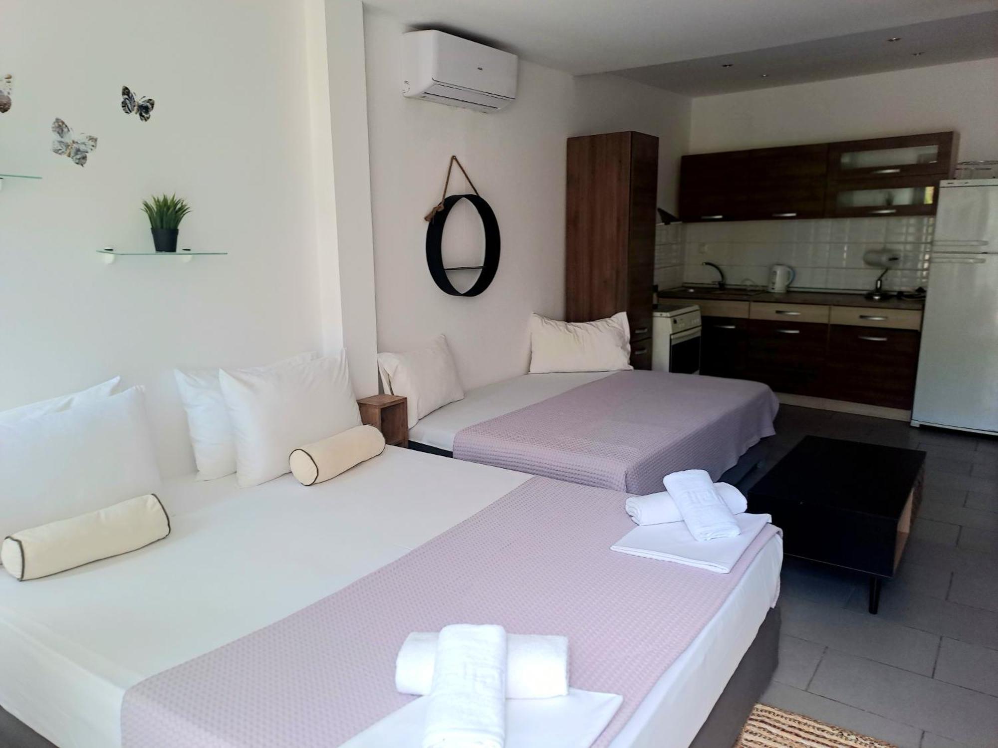 Beach Hotel Kapahi Пефкари Номер фото